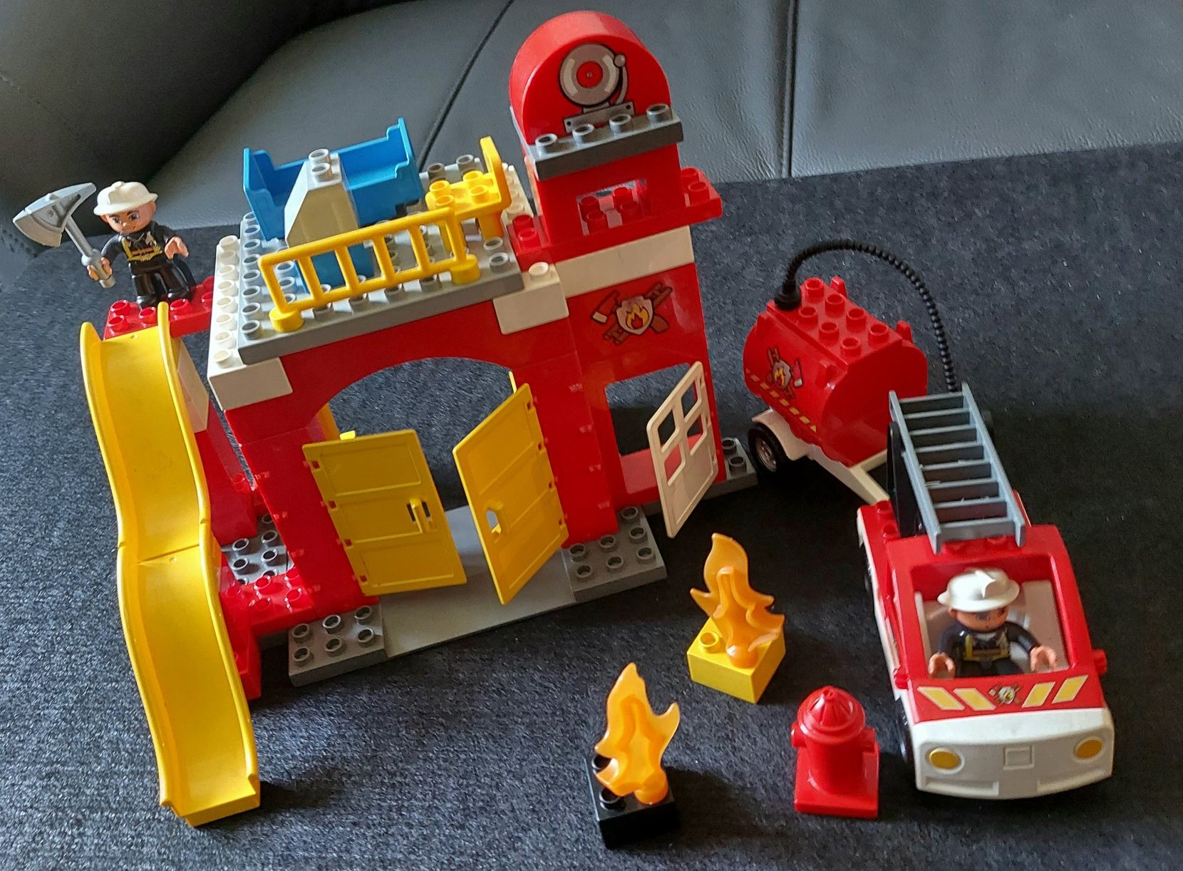 Lego Duplo  6168 Remiza strażacka