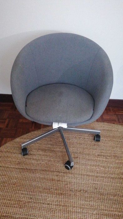 Cadeira de escritório- Ikea SKRUVSTA