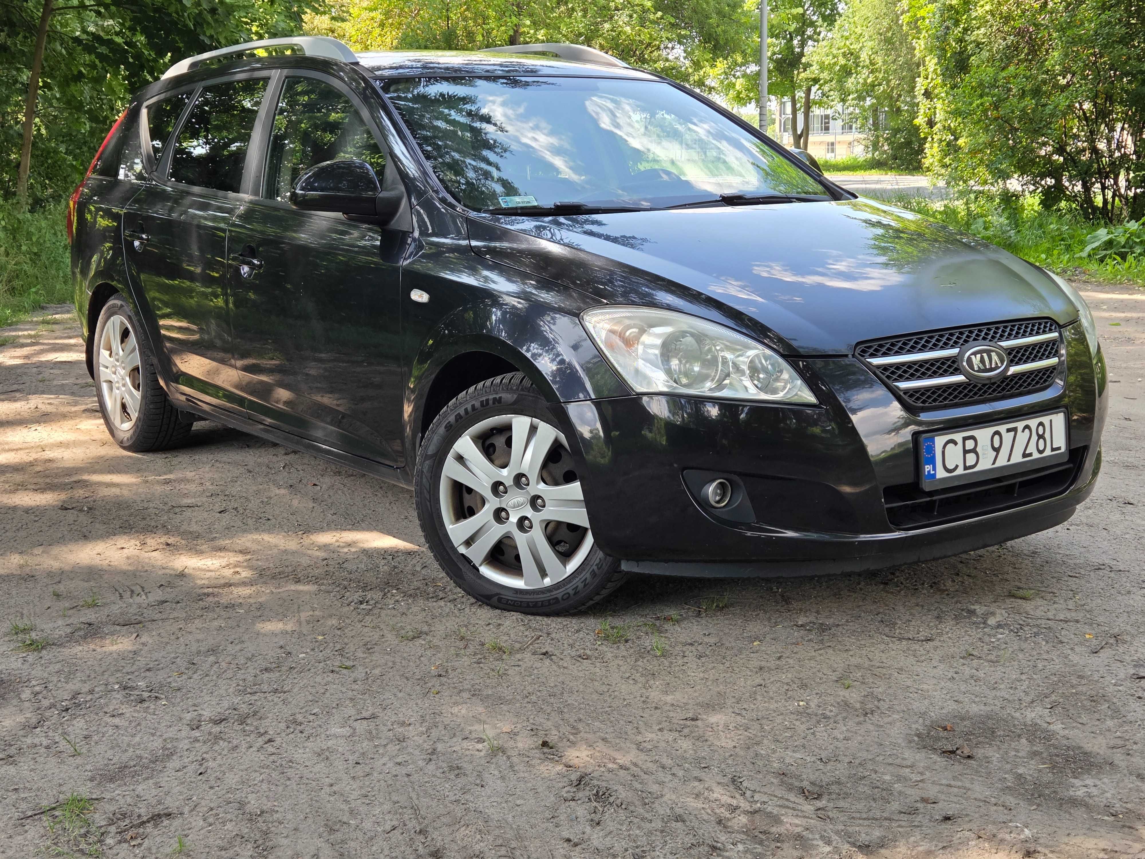 syndyk sprzeda samochód Kia Cee'd