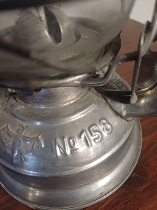 Lampa naftowa BAT 158