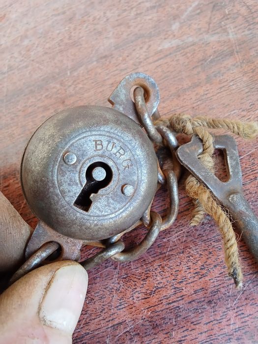 Вело замок BURG Германія