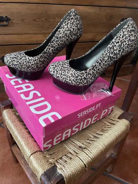 Sapatos de salto alto preto/leopardo