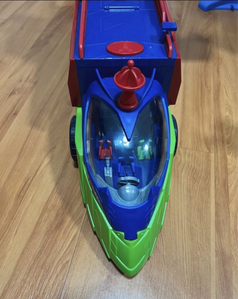 Carro grande do pj masks