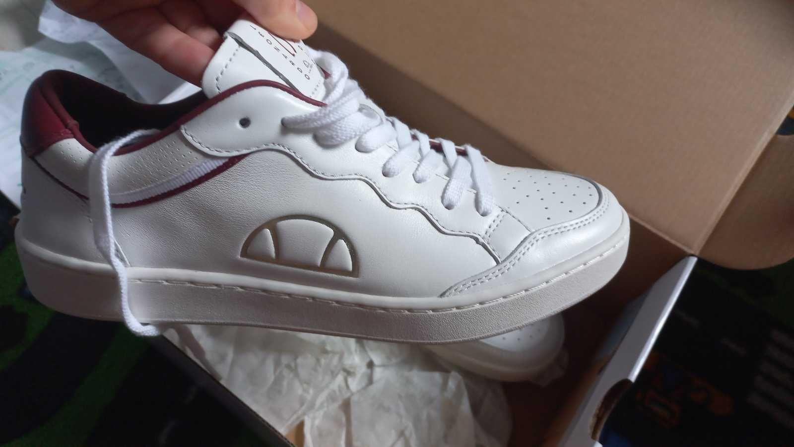Пролет кроссовки Ellesse оригинал полностью кожа 39 размер унисекс