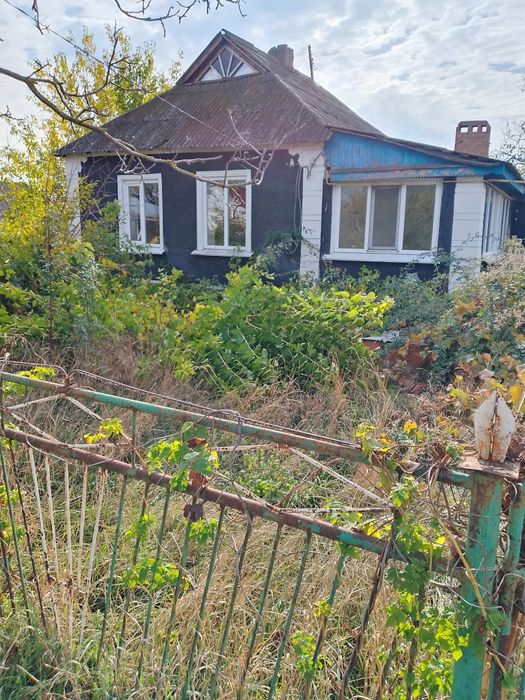 Продам хату,Карпівка.