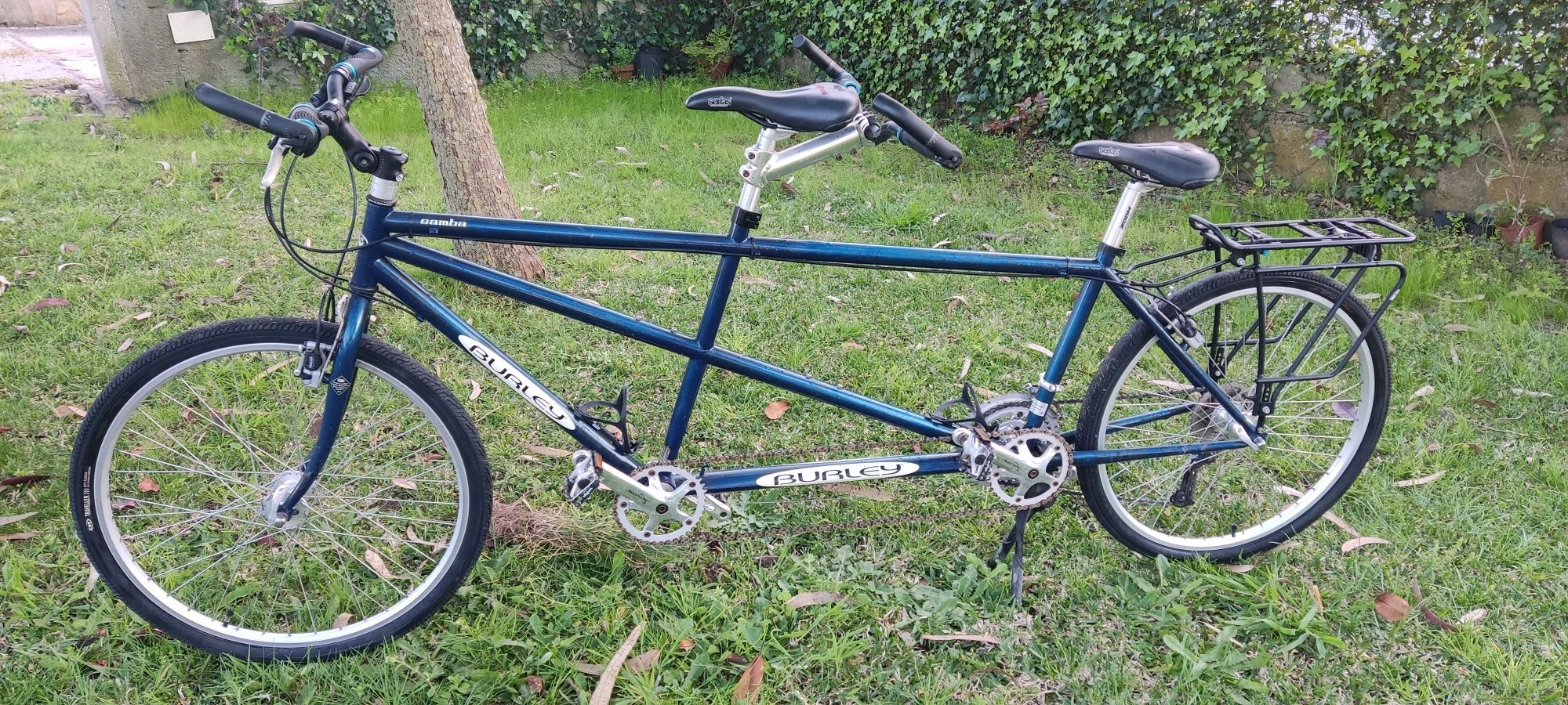 Bicicleta de 2 lugares (Tandem)