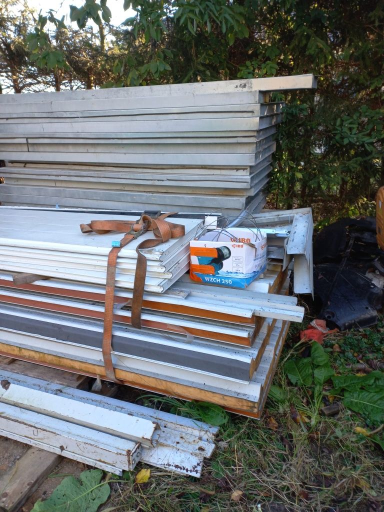 Garaż Ocieplony 3.3m x 6m + brama Hormann 2.54m
