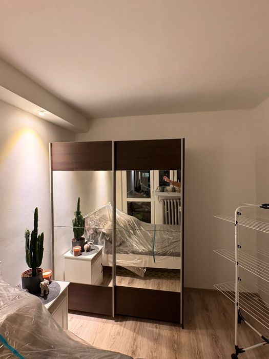 Duza pojemna szafa z lustrem meble sypialnia garderoba