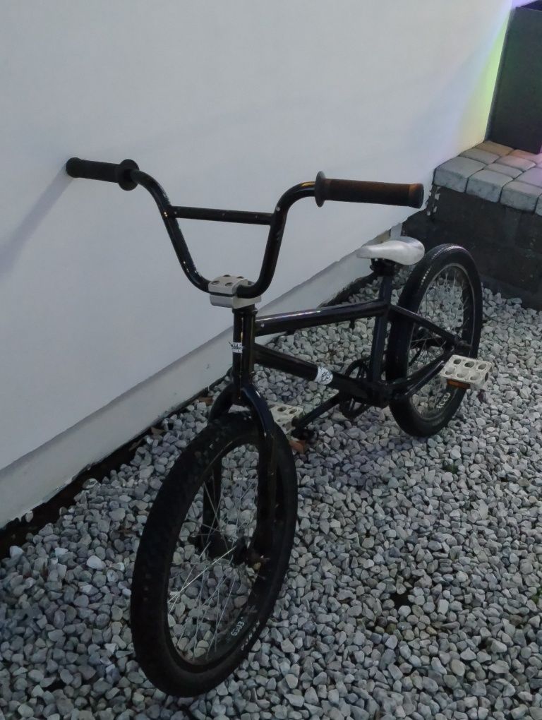 Rower BMX czarny
