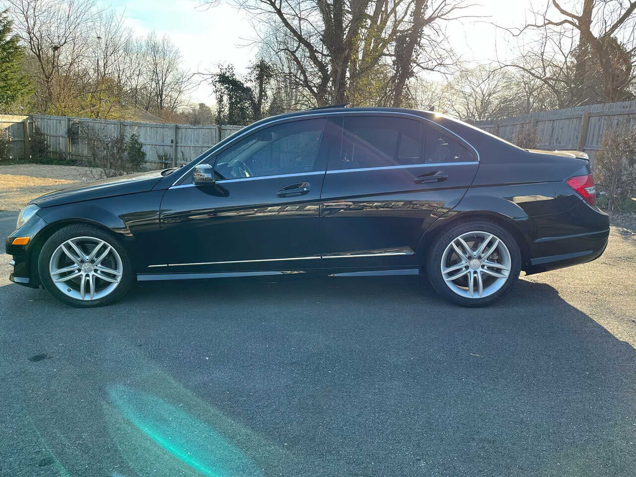 Mercedes-Benz C 300 Luxury 2013