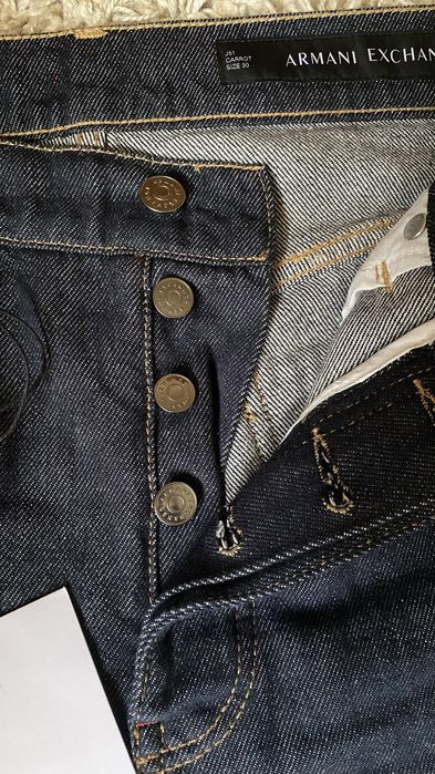 Джинси Armani Exchange