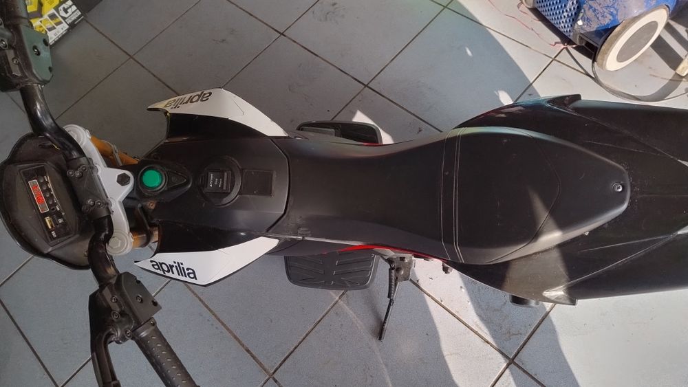 Motor na akumulator MOCNY Aprillia 9oo LED MP3 itp