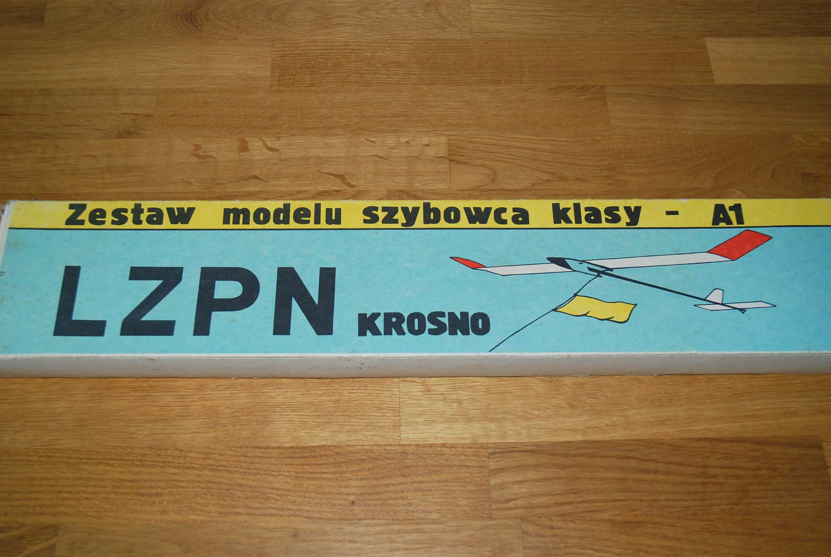 ZEFIR * szybowiec * Aeroklub PRL * NOWY model PRL Krosno A1