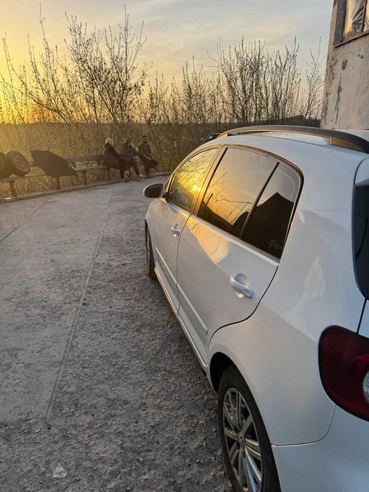 volkswagen golf+