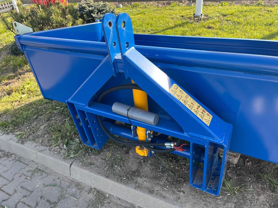 GOWEIL GHU 12/2500 DW ŁYŻKA ŁADUJĄCA Kontener zawieszany z tyłu