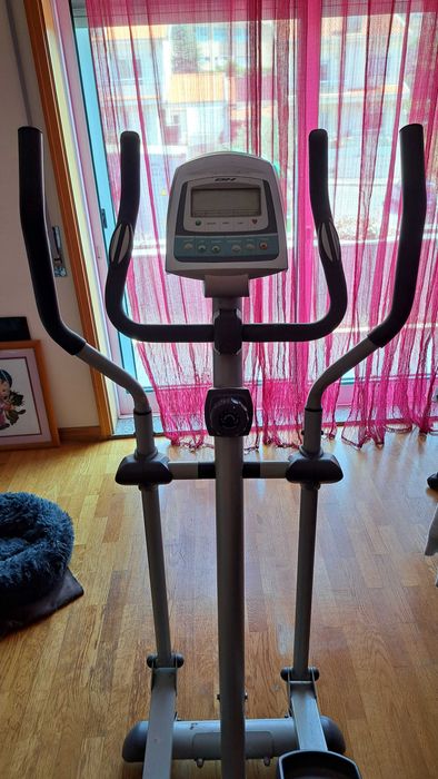 Bicicleta Elíptica BH SPYRO