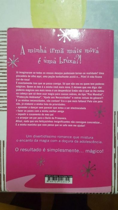 Livro Biquínis e Bruxarias