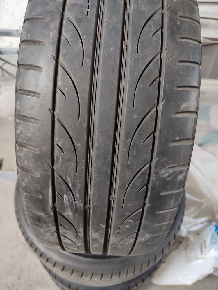 Продам резину Hankook r18