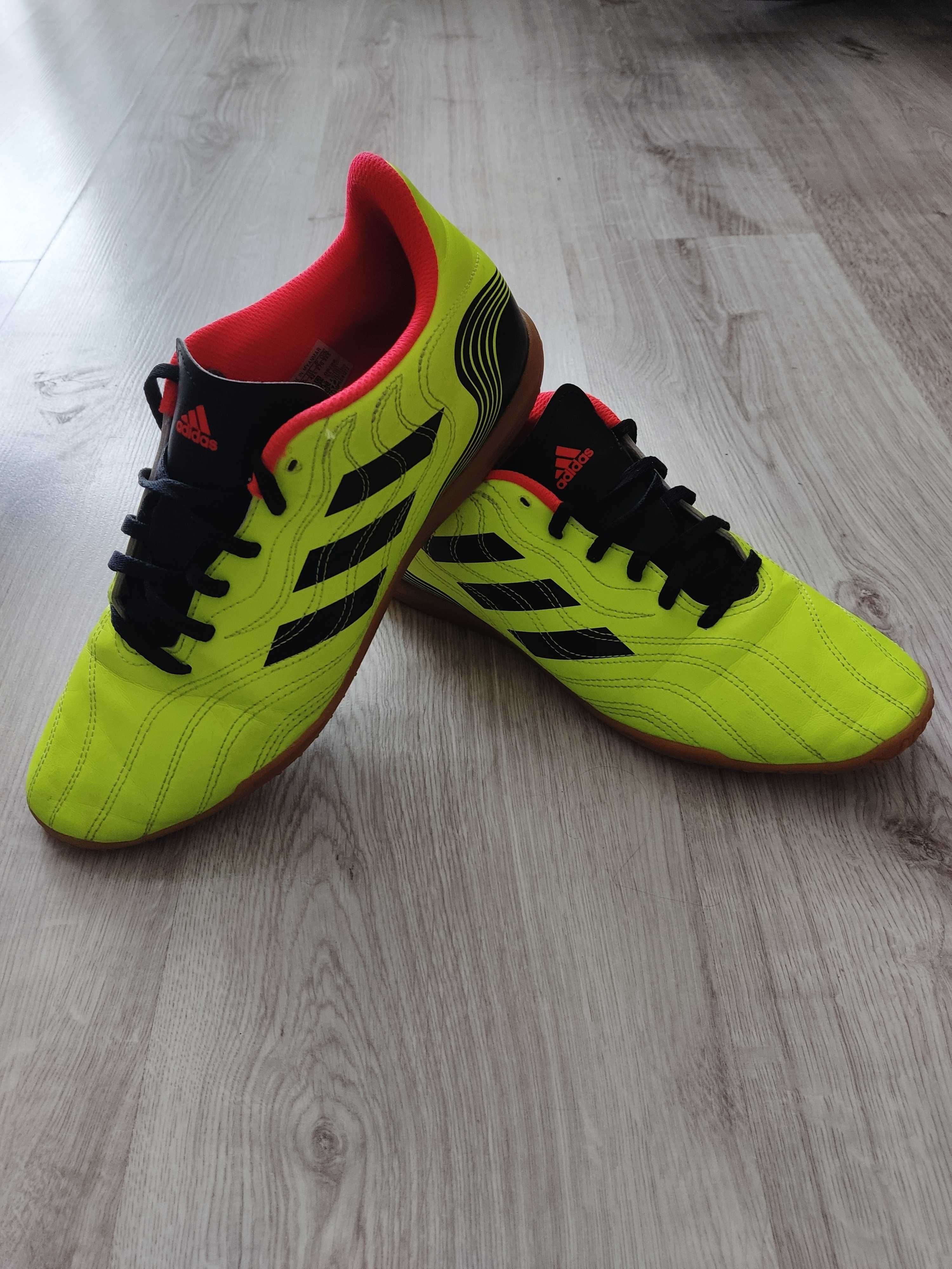 Halówki Adidas Copa 42, jak nowe.