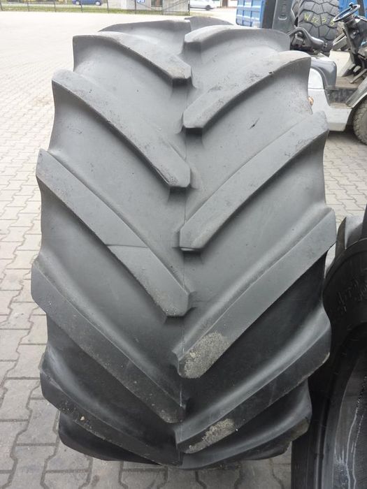 Opona używana rolnicza 600/65R28 MIECHELIN MACHXBIB 1400zł W3241