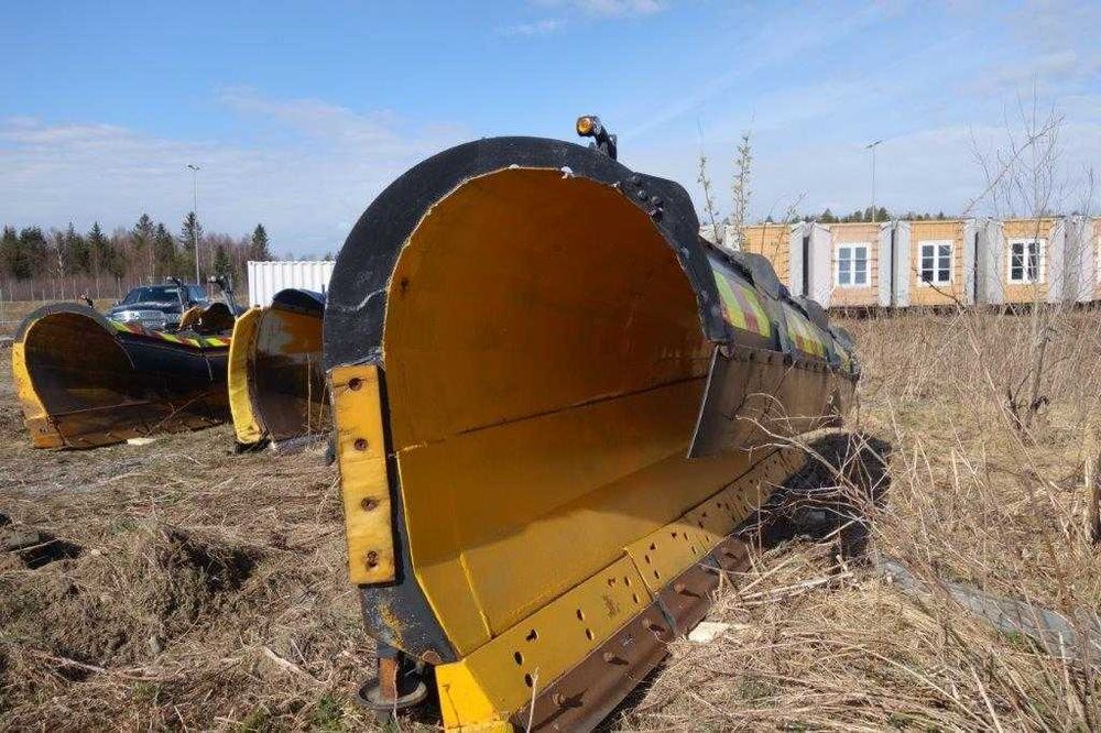 Pług do śniegu Tellefsdal 4000mm Schmidt odśnieżny hydrauliczny filmy