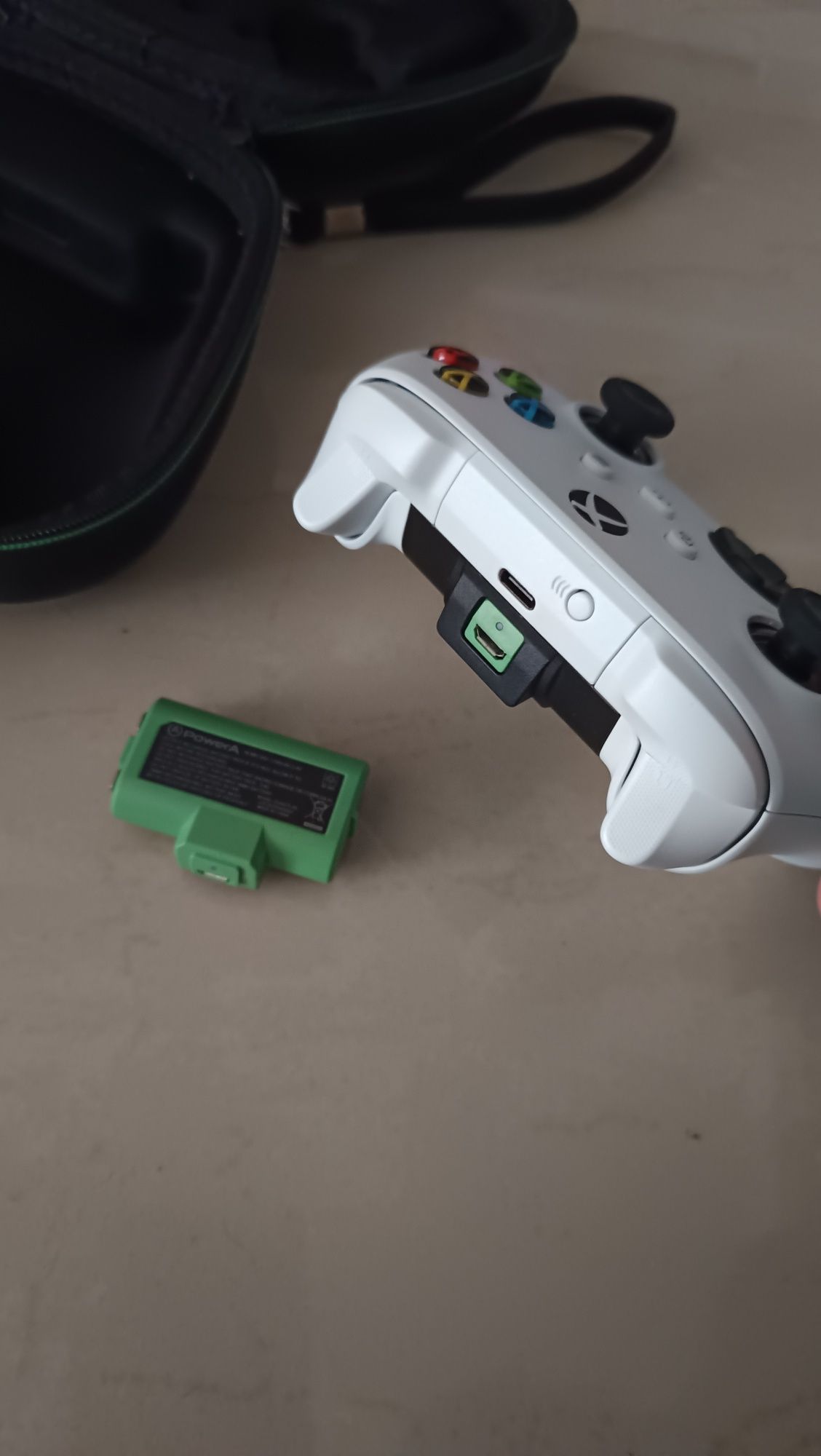 Xbox Series S 512GB com comando