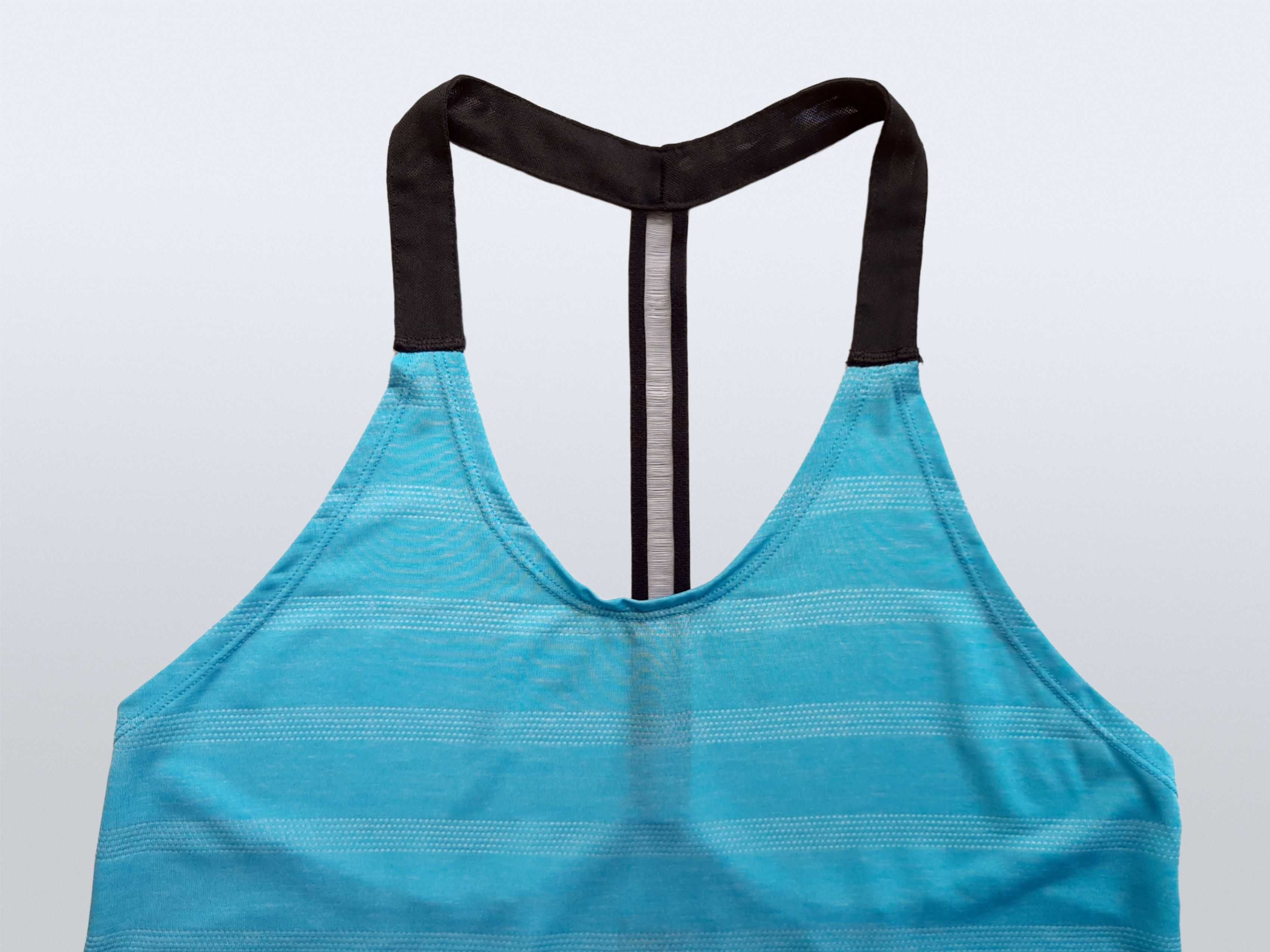 Жіноча майка Nike elastika elevate tank