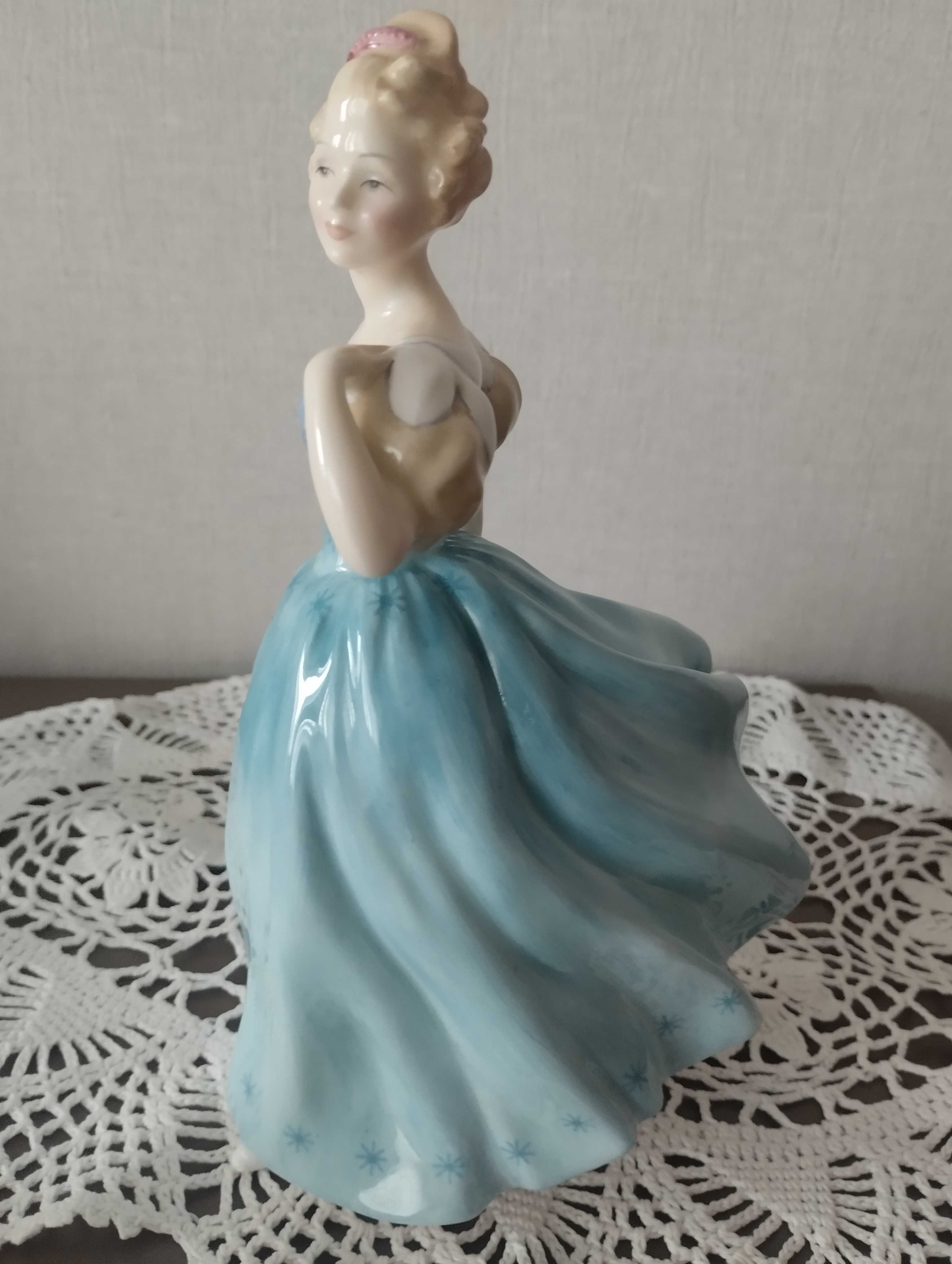 Статуэтка Royal Doulton, костяной фарфор