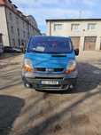 Renault Trafic 9 osobowy