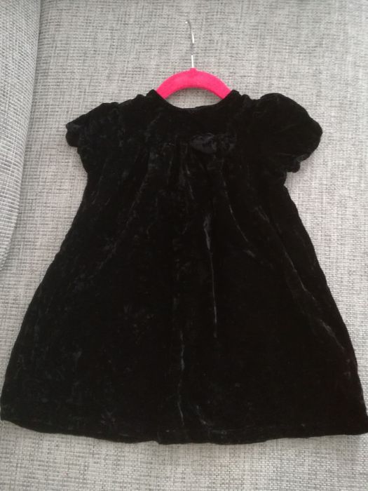 Elegancka welurowa sukienka roz 92