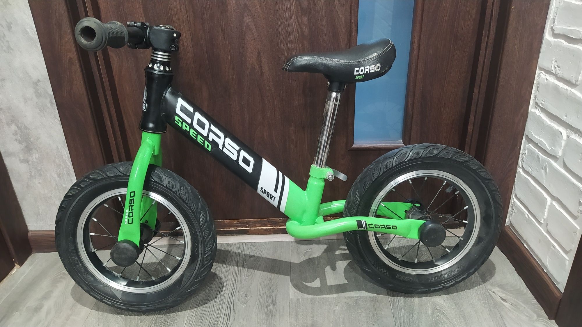 Продам велобег Corso Speed Sport