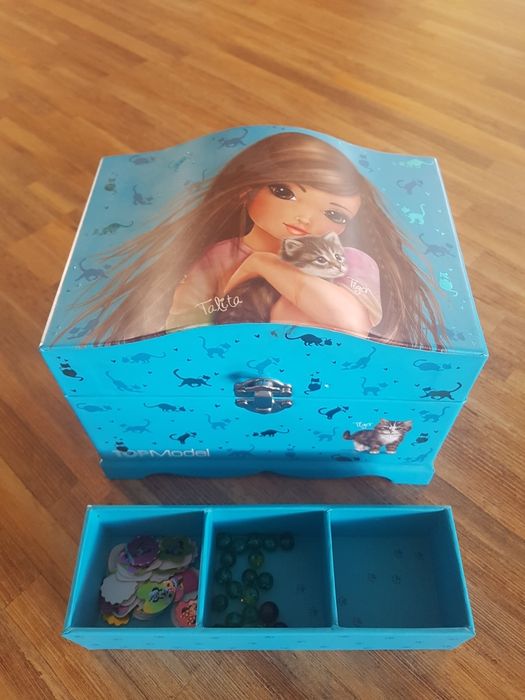 Szkatułka Top model