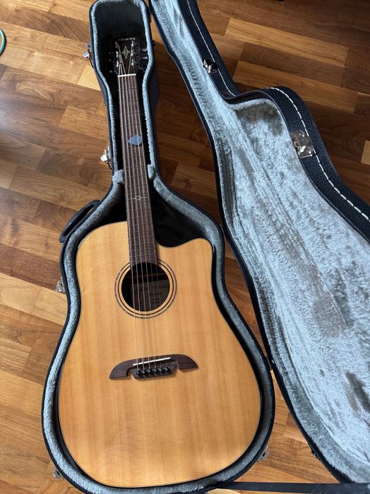 Alvarez ADE90CEAR Dreadnought Artist Elite - gitara elektroakustyczna
