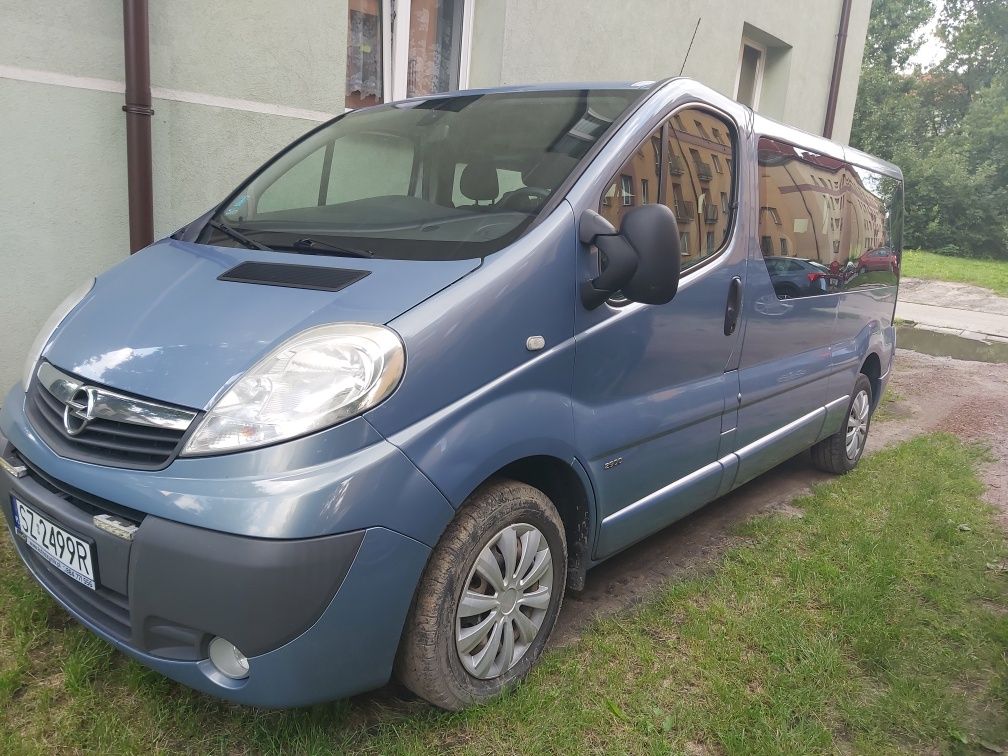 Wynajem busa 9 osobowego Fiat Scudo opel vivaro