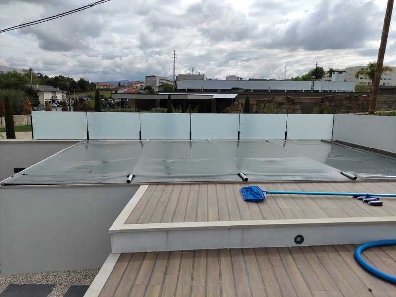 Vedações vidro fosco tapavistas muros jardins piscinas  todo país