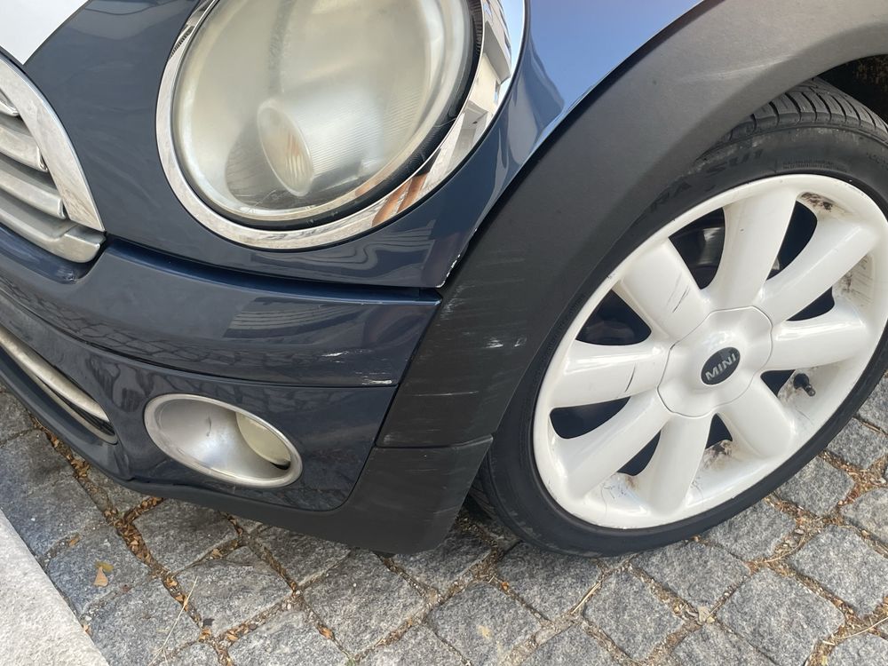 Mini Cooper D c/ 119000 km