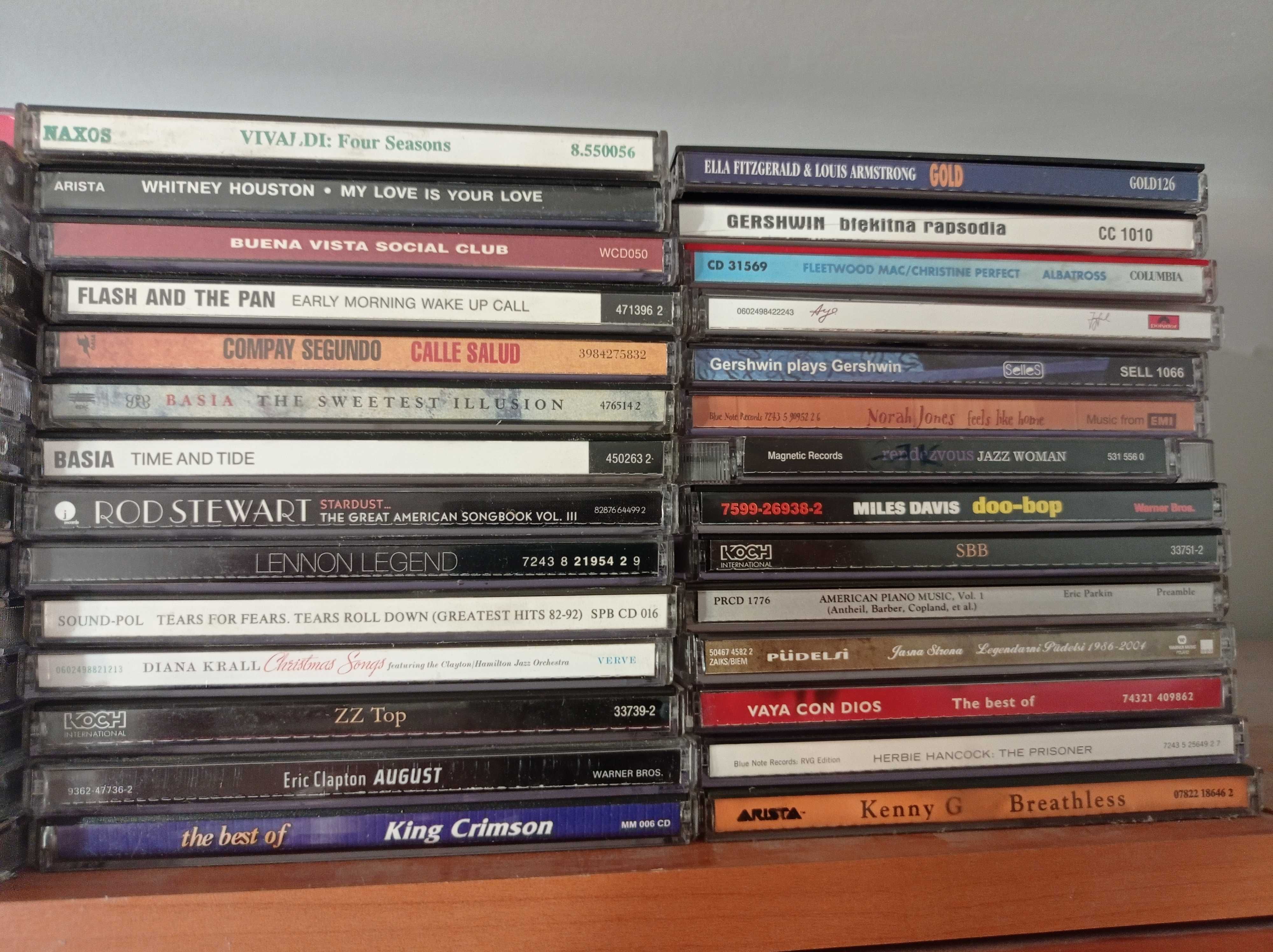 53 płyty CD - zagraniczne, jazz, klasyczna, rock n roll itp.