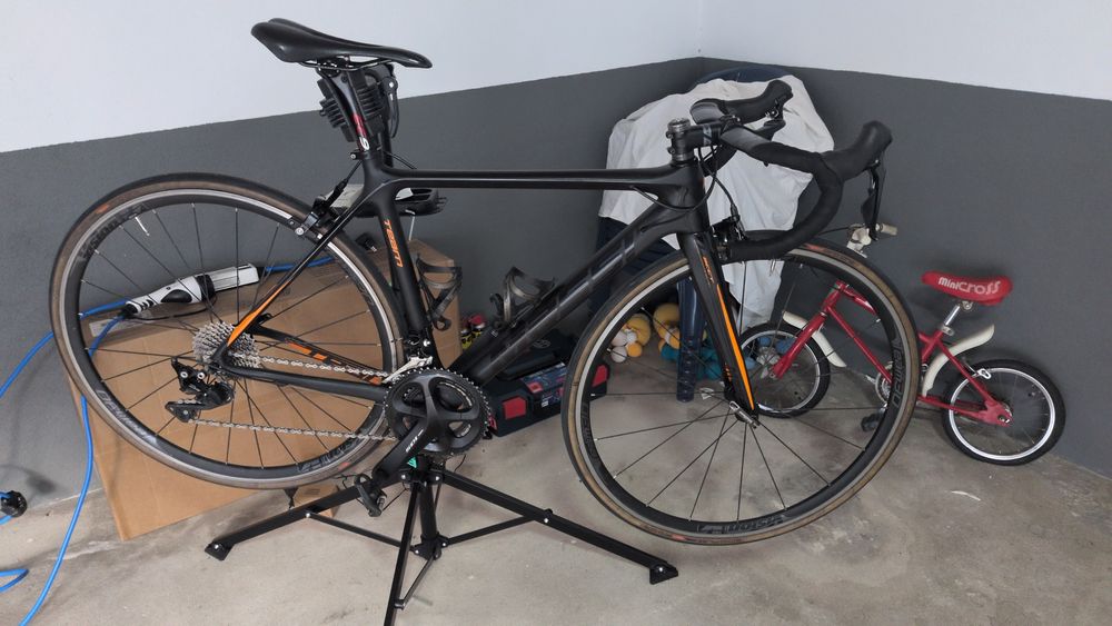 Bicicleta estrada MASSI FULL Carbono