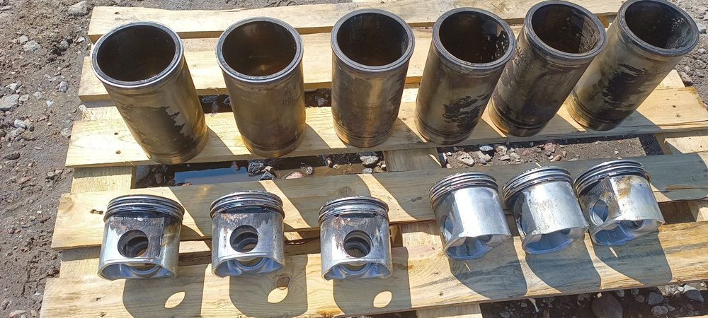 tłok tuleje john Deere