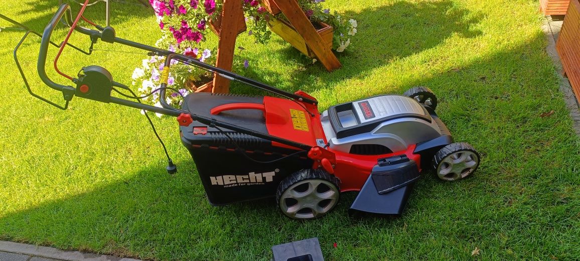 Kosiarka elektryczna HECHT 1803s z napędem