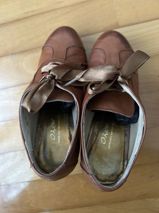 Sapato tacao alto em pele fabricado em Portugal