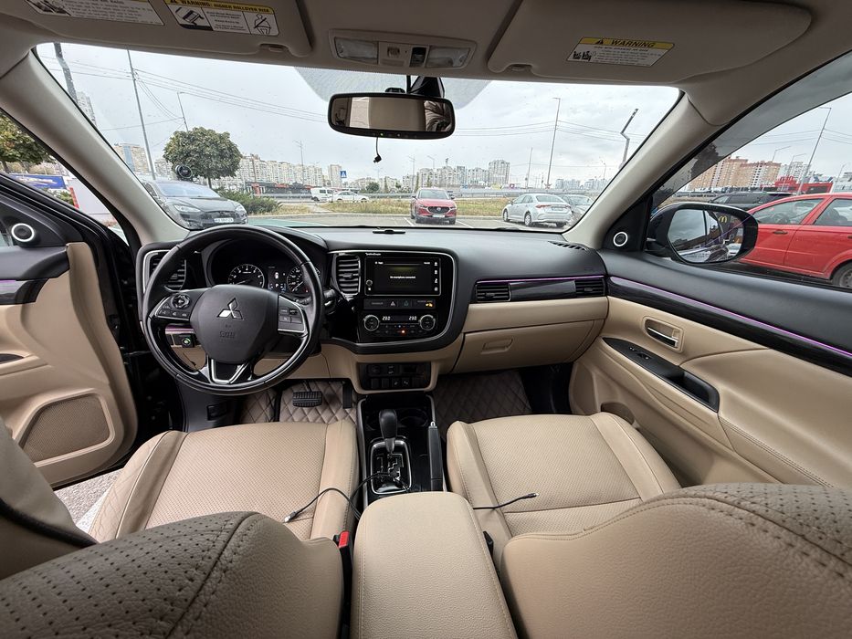 Продам сімейне авто