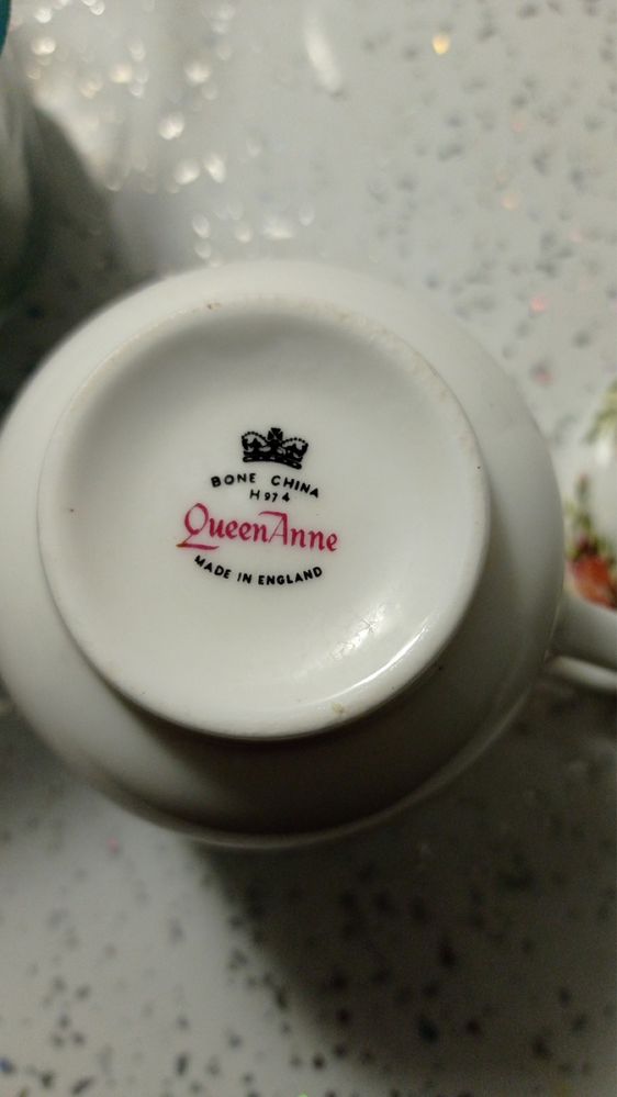 Чашки gween anne ,royal albert