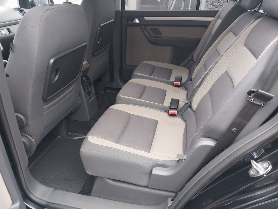 Volkswagen Tauran CROSS. 2.0 TDI