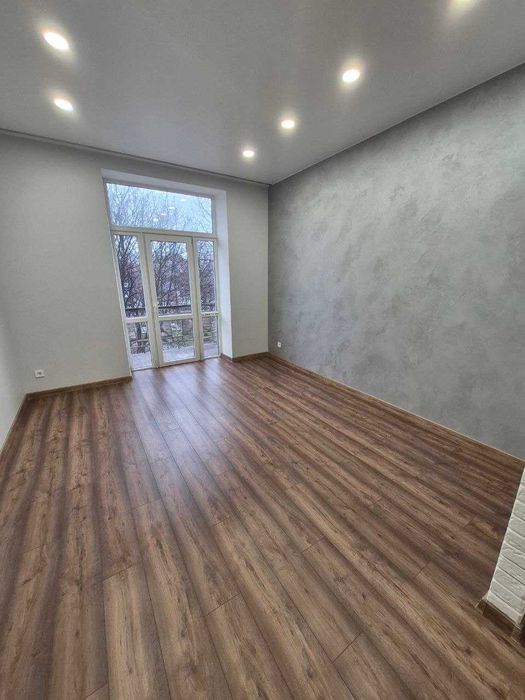 Роскошная сталинка в самом центре города