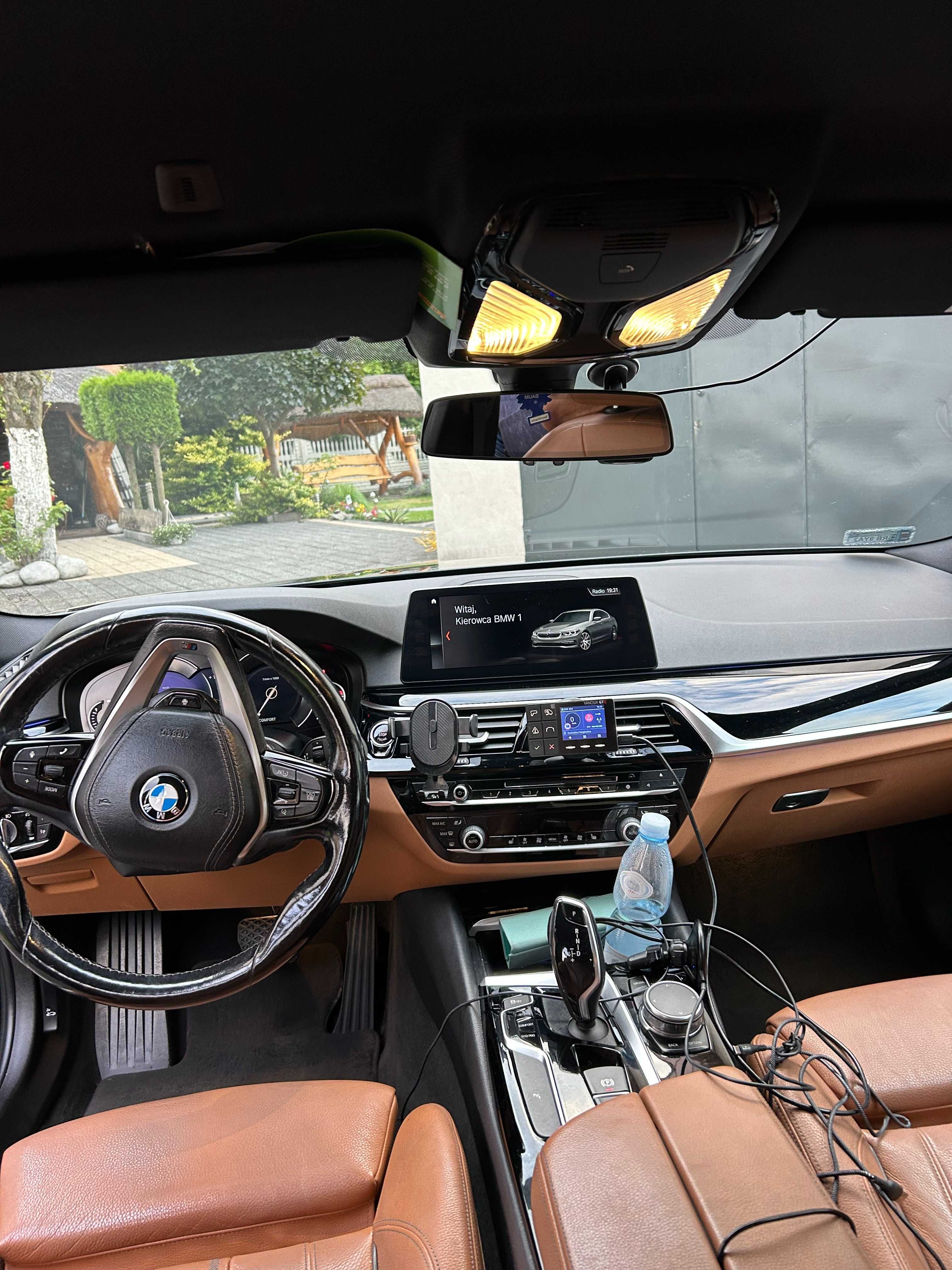 Sprzedam BMW SERIA 5 ,520xDrive Diesel 2018