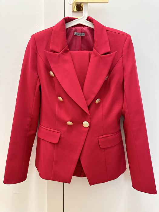 Różowy garnitur fuksja rozmiar S