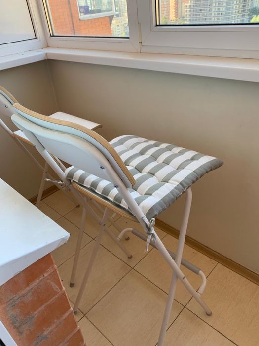 Генератор. Здається без комісії затишна, на сонячну сторону ЖК Митець