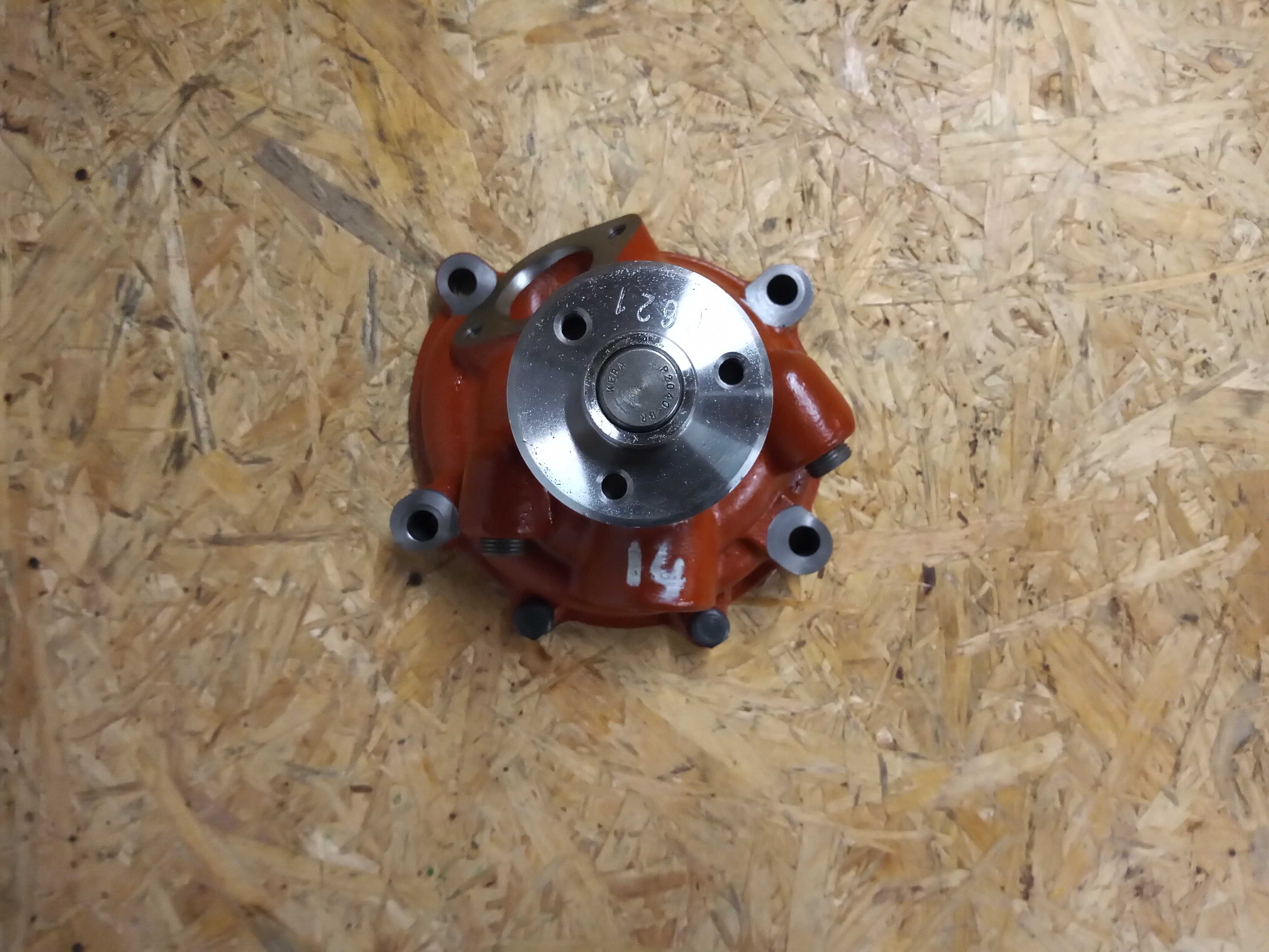 Pompa wody nowa Case New Holland Ford Fiat