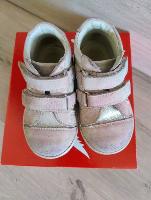 Buty EMEL dla dziewczynki 22